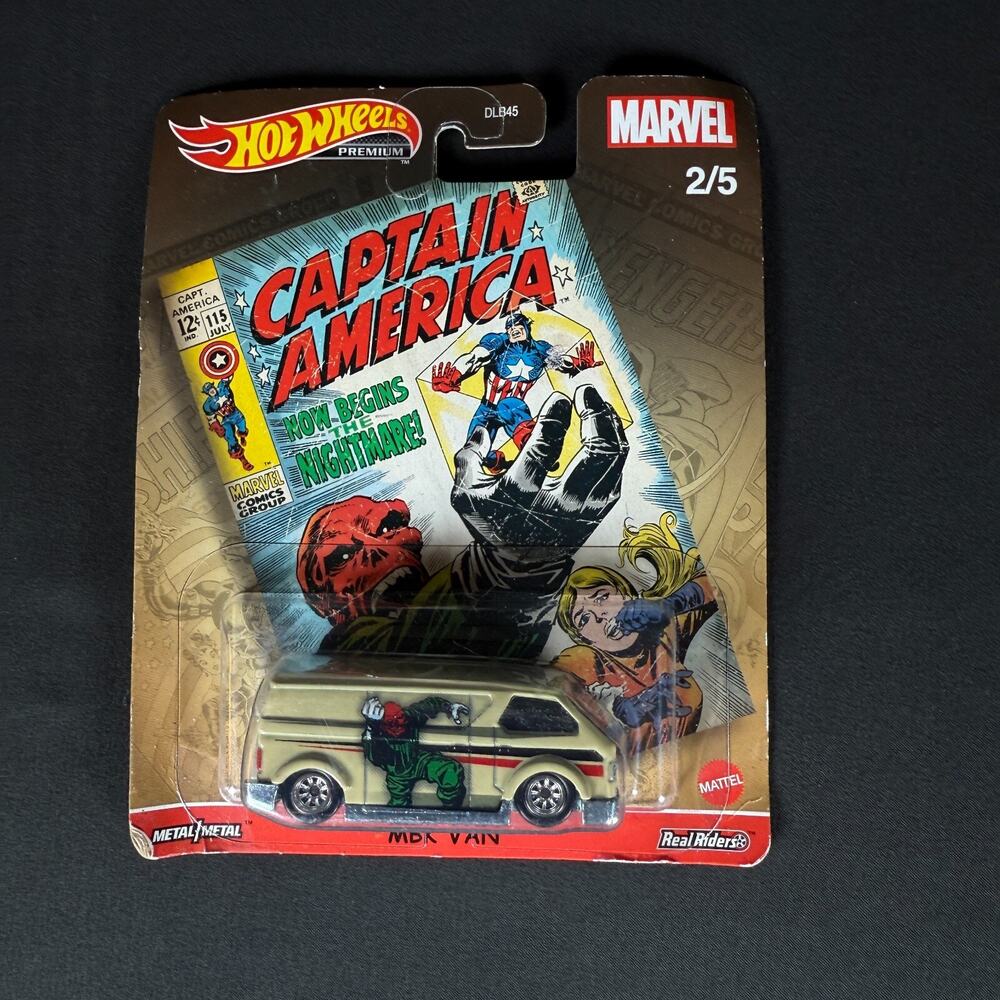 Hot Wheels Premium Marvel Captain America MBK Van 2/5